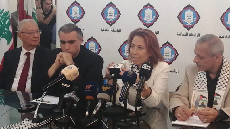 المناضلة لينا الطبال أشكرا ابناء طرابلس و الرابطة الثقافية على هذا الاستقبال الذي أعاد المعنى الحقيقي للانتماء.