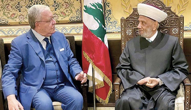 دريان عرض الأوضاع مع زوّاره والتقى وفداً من «التيار الوطني»