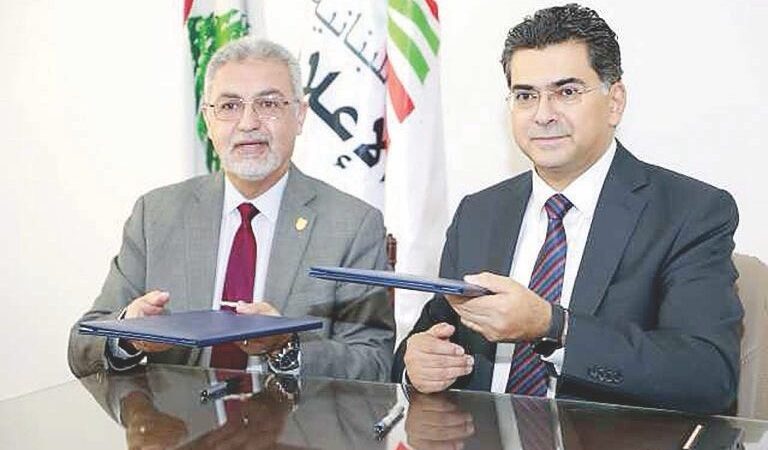 إتفاقية تعاون بين «الإعلام» والجامعة العربية