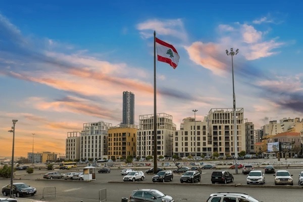 هل يُفرض السلام بالقوة؟