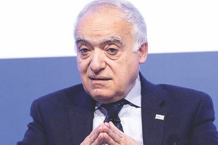 سلامة حذّر من مفاوضات تتجاوز ترسيم الحدود البرية
