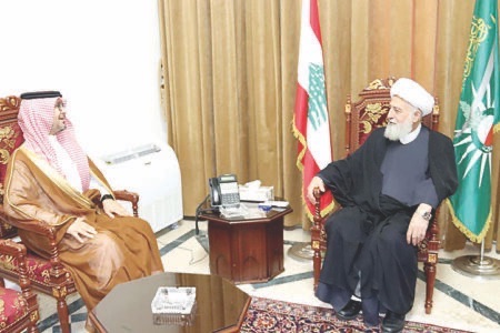بخاري زار الخطيب: لا خصومة للمملكة مع المكوّن الشيعي في لبنان