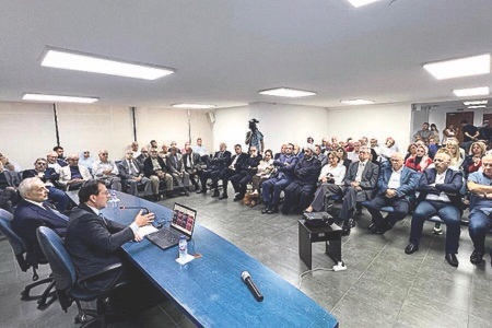شحادة: التكنولوجيا هي المفتاح الأساسي لإعادة تحريك العجلة الاقتصادية
