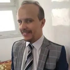 بعد تفاعل المغاربة بشكل كبير . مالذي اضحك الملك وولي عهده خلال افتتاحهما لاكبر مستشفى جهوي ؟