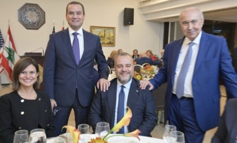 عبدالمسيح شارك في لقاءات سياسية واقتصادية في “بيت البحر” بدعوة من مخزومي