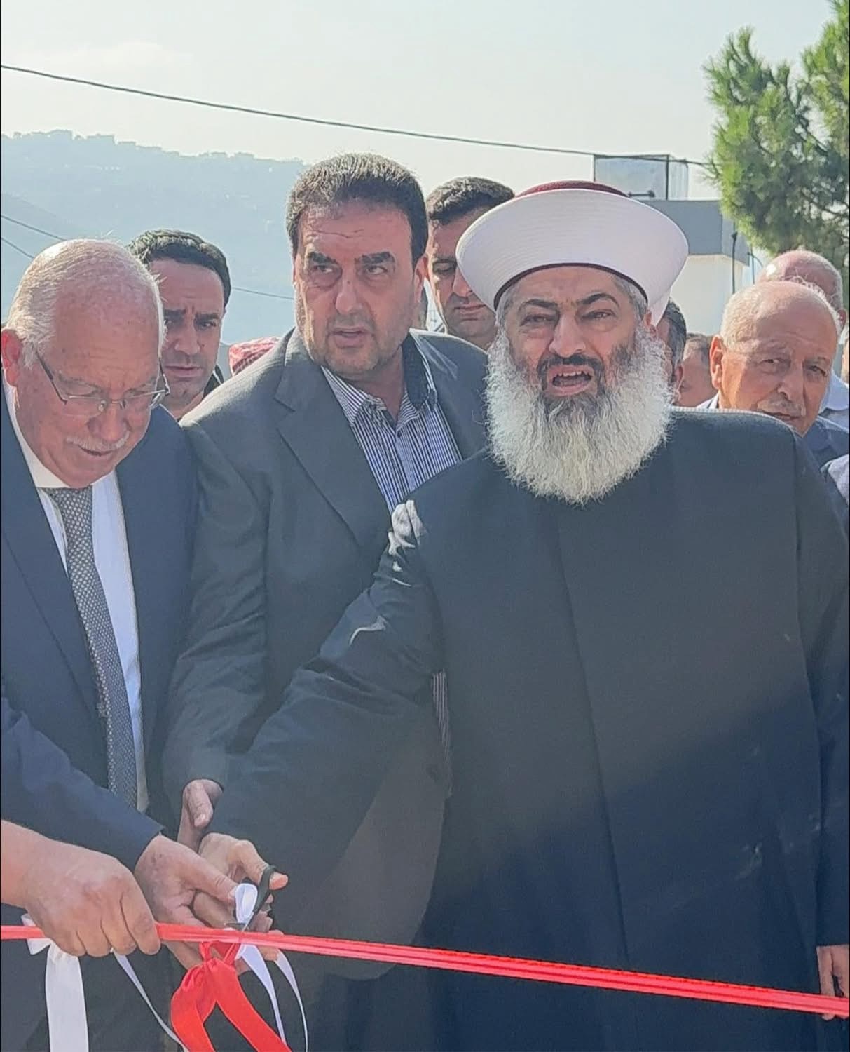 افتتاح مسجد “سيدنا المصطفى” في الحويش عن روح المرحوم الحاج علي قمر الدين