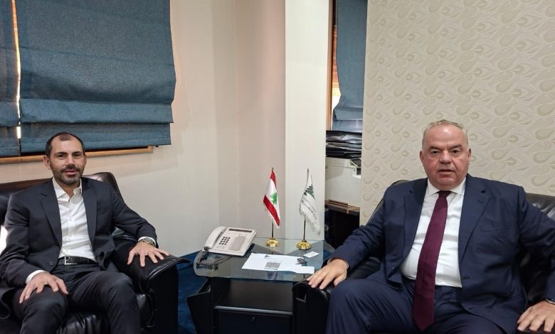 أحمد الخير يلتقي وزير الاتصالات: تأمين “الفايبر أوبتك” للمنية الإدارية .. وتمديد كابل جديد لمركبتا