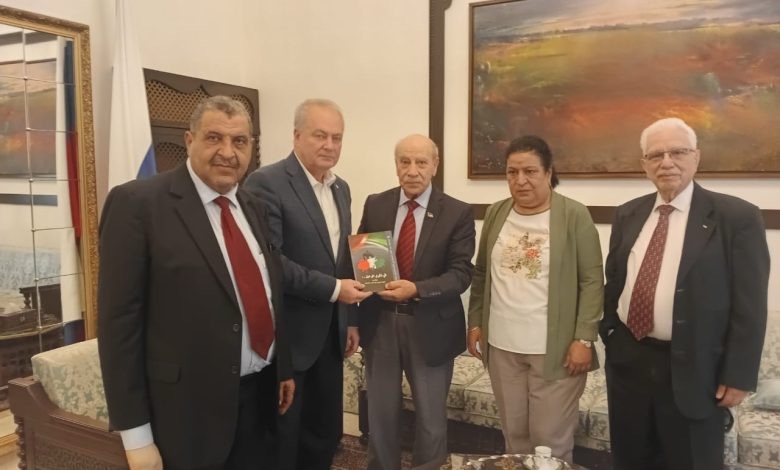 الديمقراطية تلتقي سفير جمهورية روسيا الاتحادية في لبنان، وتدعو موسكو تعديل مشروع القرار الامريكي الخاص بقطاع غزة.