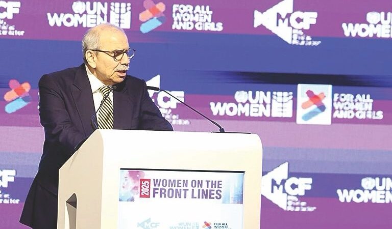 سلام في مؤتمر «نساء على خطوط المواجهة»: لتشريعات تفتح باباً أكبر أمامهنّ