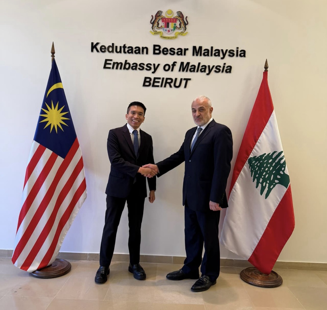 أسعد الحريري زار القائم بالأعمال الماليزي ودعاه إلى زيارة طرابلس