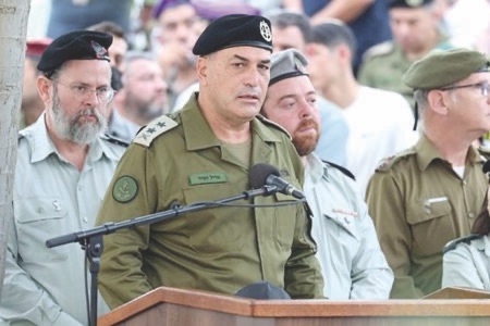 إقالة ضباط إسرائيليين كبار بسبب الفشل في توقع هجوم 7 أكتوبر