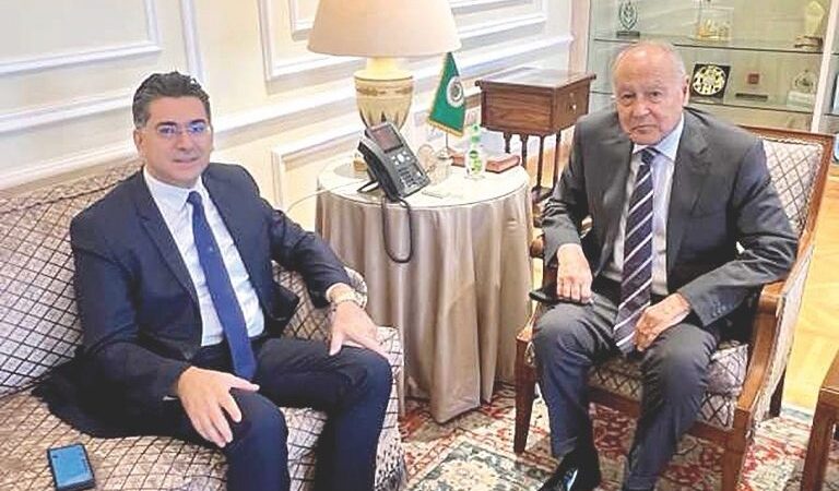 مرقص عقد سلسلة لقاءات في القاهرة: مبادرة الرئيس عون مفتاح الحل