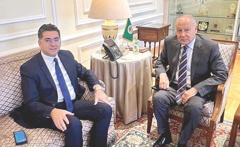 مرقص عقد سلسلة لقاءات في القاهرة: مبادرة الرئيس عون مفتاح الحل