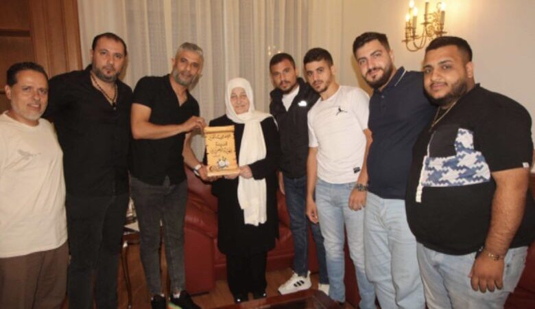 بهية الحريري تابعت وزوارها شؤونا بيئية وحياتية وهنأت الكابتن الحلاق بنيله جائزة أفضل لاعب