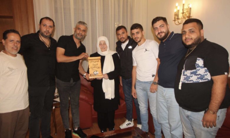 بهية الحريري تابعت وزوارها شؤونا بيئية وحياتية وهنأت الكابتن الحلاق بنيله جائزة أفضل لاعب