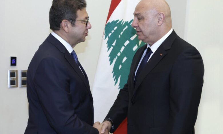 نصيحة مصرية للبنان: فاوضوا على 20% من سلاح “الحزب” و”الآن أفضل من الغد”.. فهل يوافق؟