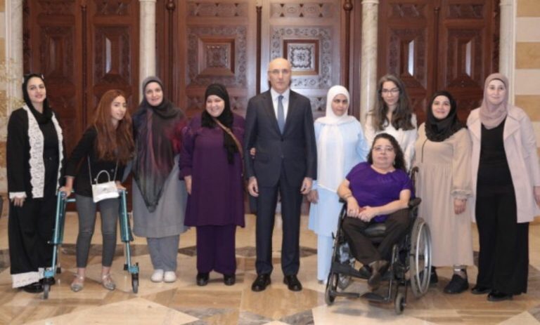 الحجار: حريصون على دعم العمل البلدي 