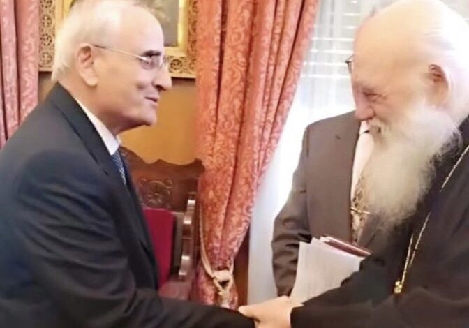 منسى في زيارة رسمية إلى اليونان: لقاء مع رئيس أساقفة أثينا لتعزيز الحوار 