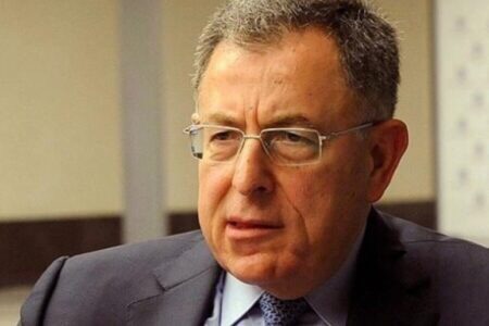 السنيورة: على أميركا وفرنسا الضغط على إسرائيل