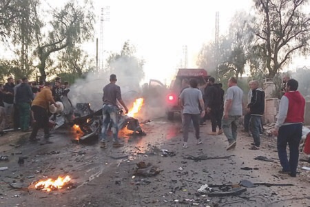 إستشهاد مواطنين في استهداف سيارتين من مسيّرات للعدو في بنت جبيل وبليدا