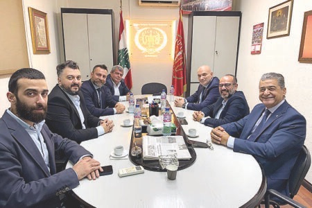 وفد كتائبي زار حزب الهنشاك