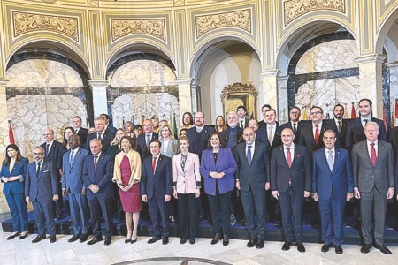 إجتماع برشلونة يختار صيدا عاصمة للثقافة والحوار لعام 2027