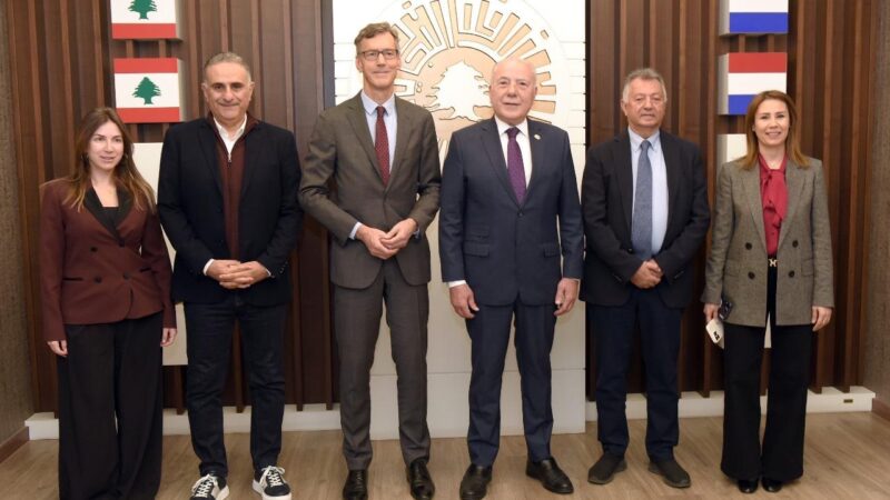 غرفة طرابلس الكبرى تستقبل سفير هولندا وتطرح مبادرات مشتركة في الزراعة والصناعة