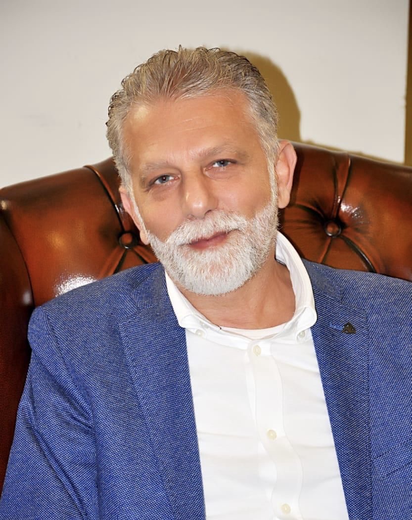 أسامة موسى يهنّئ اللبنانيين بالميلاد المجيد