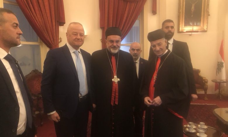 وصول الراعي إلى مطرانية طرابلس المارونية