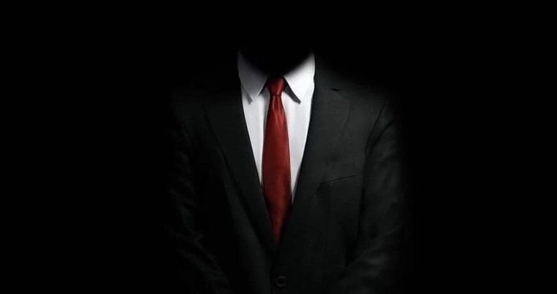 أبو عمر يُعرّينا!..