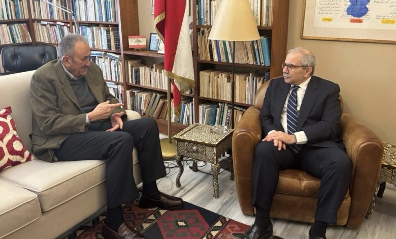 سلام يطلع من السفير كرم على نتائج اجتماع الـ”الميكانيزم”&nbsp;