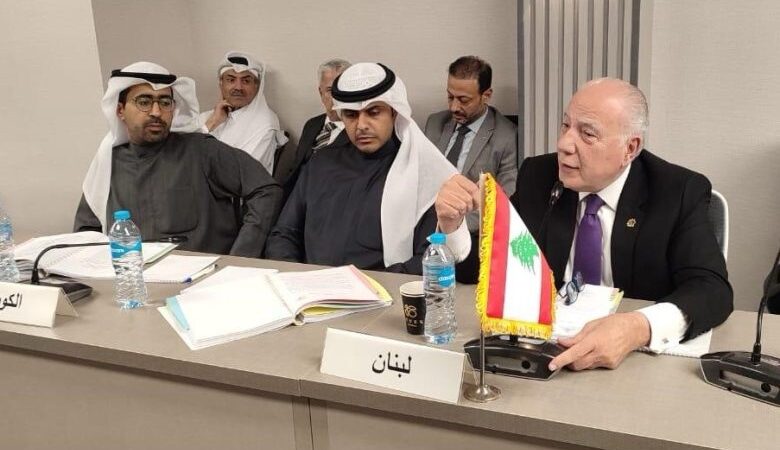 دبوسي يؤكد من القاهرة أهمية توحيد الجهود الاقتصادية العربية