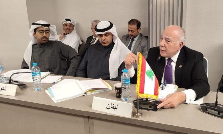 دبوسي يؤكد من القاهرة أهمية توحيد الجهود الاقتصادية العربية