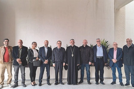 البزري اطلع على التحضيرات لافتتاح القرية الميلادية في صيدا