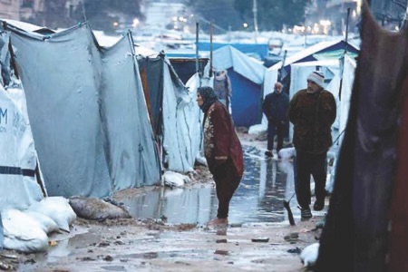 منخفضات الشتاء تحصد أرواح أطفال غزة و«”أمنستي»” تحمل إسرائيل مسؤولية الكارثة