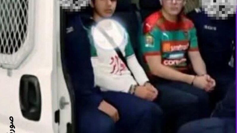 القصة الكاملة لسقوط المشجع الجزائري “البوال” الذي اغضب كل المغاربة وطالبوا بمعاقبته وترحيله .