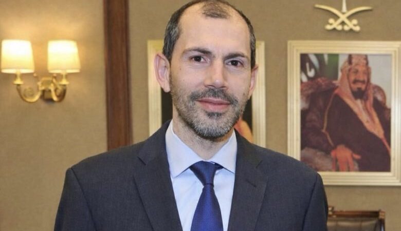 الخير : حول التسمية، بين تمسكي وبعض الزملاء بتسمية الرئيس نجيب ميقاتي.