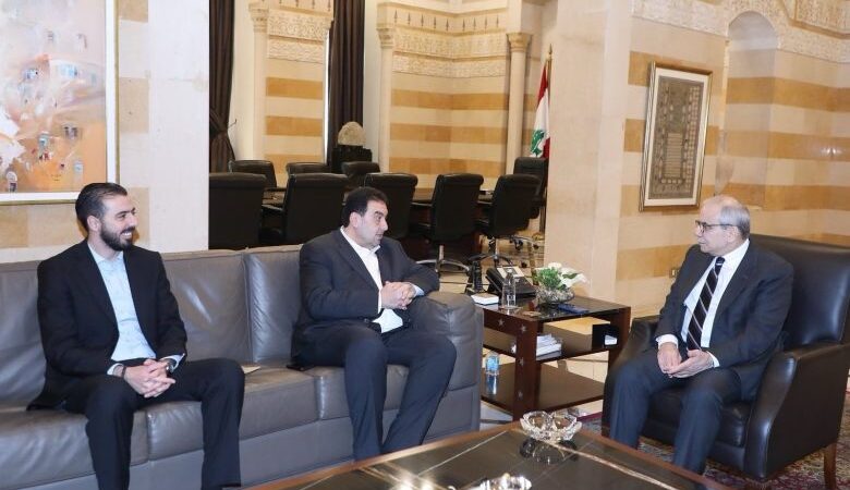 استقبل رئيس مجلس الوزراء الدكتور نواف سلام في السراي الحكومي النائبين وليد البعريني وأحمد رستم حيث جرى البحث في شؤون إنمائية وخدماتية تتعلق بمنطقة عكار.