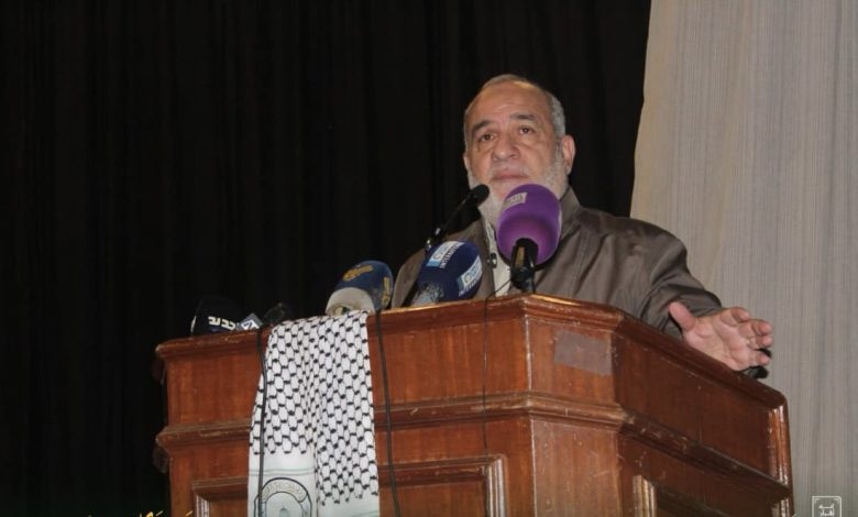 الأيوبي: أطمئن الناس بأنّ ما يُروّج له البعض منْ أنّ القرار أنهى الجماعة أو اغتالها سياسياً أو عزلها عن التحالفات هو محض تضليل