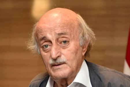 جنبلاط: خطاب قاسم غير مسؤول ينسف خطة الحكومة ويستفز إسرائيل