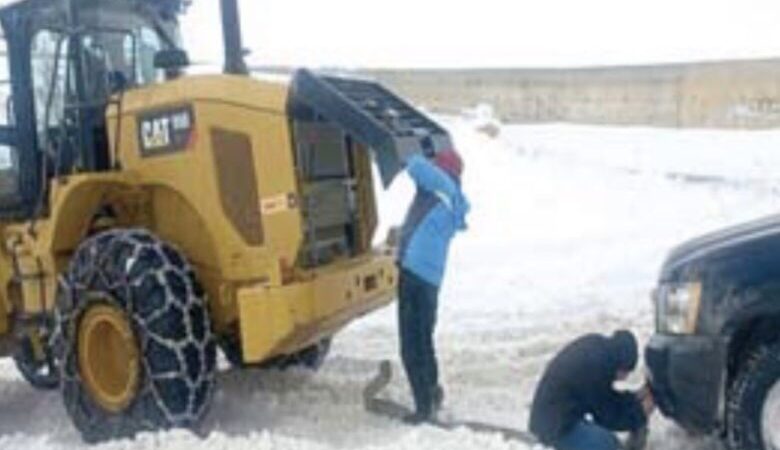 أمطار غزيرة وثلوج ورياح قوية تسبّبت بأضرار كبيرة وانهيارات واسعة