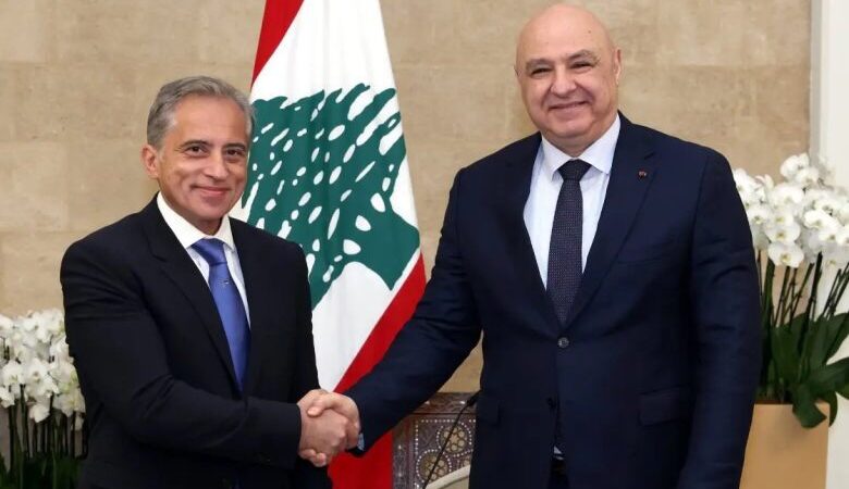 الرئيس عون أكد لرئيس الوزراء الأردني أهمية وحدة الموقف العربي في مواجهة التحديات