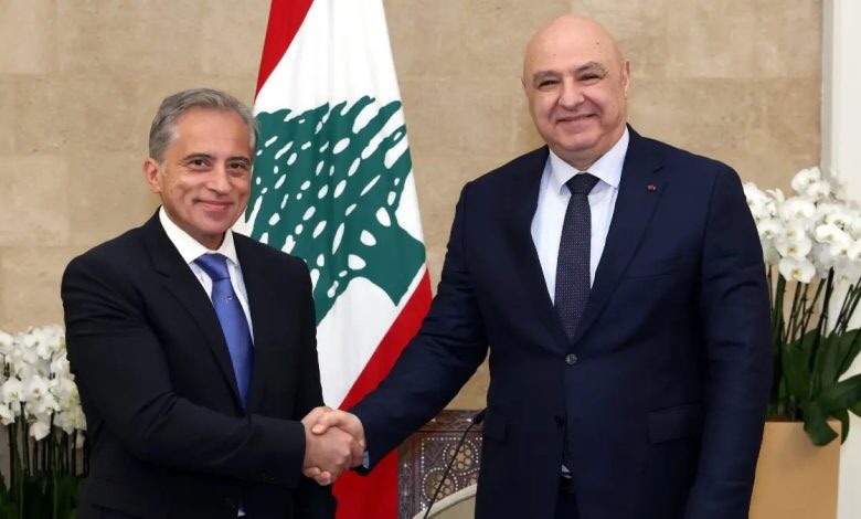 الرئيس عون أكد لرئيس الوزراء الأردني أهمية وحدة الموقف العربي في مواجهة التحديات