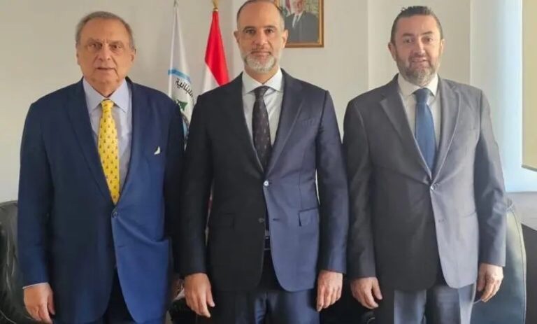 رسامني بحث مع السفير الفرنسي في تعزيز التعاون والتقى وفد إدارة مرفأ بيروت والمدير العام لمصرف الإسكان