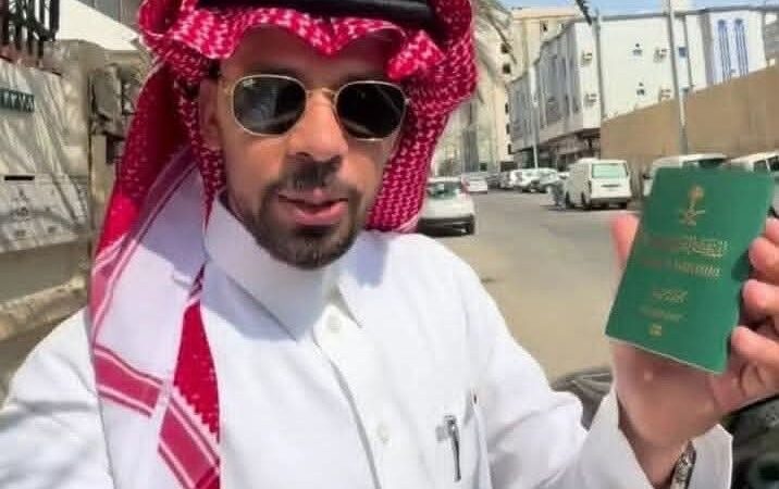 قصة انتقام المغاربة من مؤثر سعودي استفزهم ، هكذا فقد خالد العريان ملايين المتابعين بعد إعلانه زيارة الجزائر