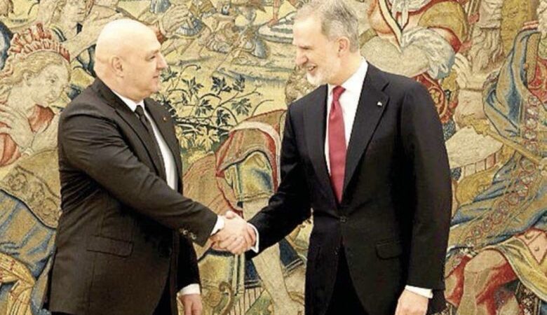 عون التقى الملك الإسباني ورئيس الوزراء ونوّه بعمق العلاقات بين البلدين