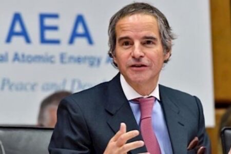 غروسي: “الوكالة الذرية” مستعدة لإرسال مفتشين لمنشآت إيران النووية