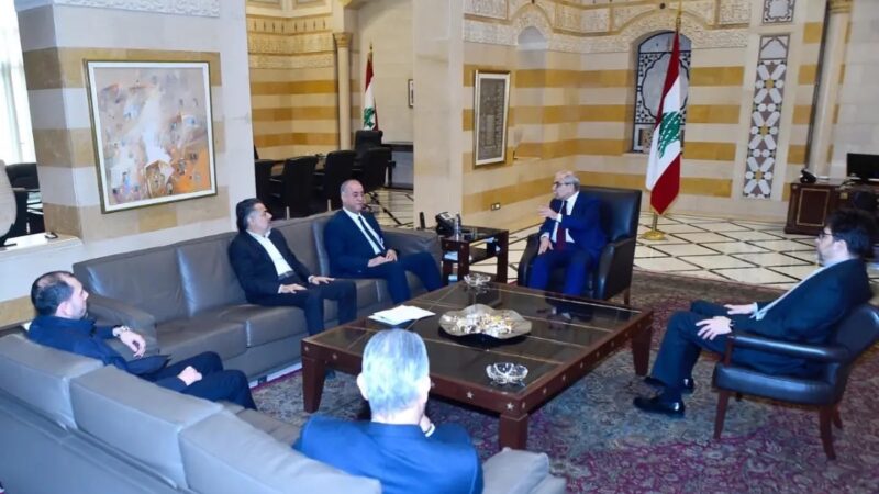 سلام بحث مع بلاسخارت في مستجدات “الميكانيزم” ومؤتمر دعم الجيش واستقبل أماني مودعا وتكتل “الاعتدال الوطني” زاره معلنا وقوفه خلف الحكومة