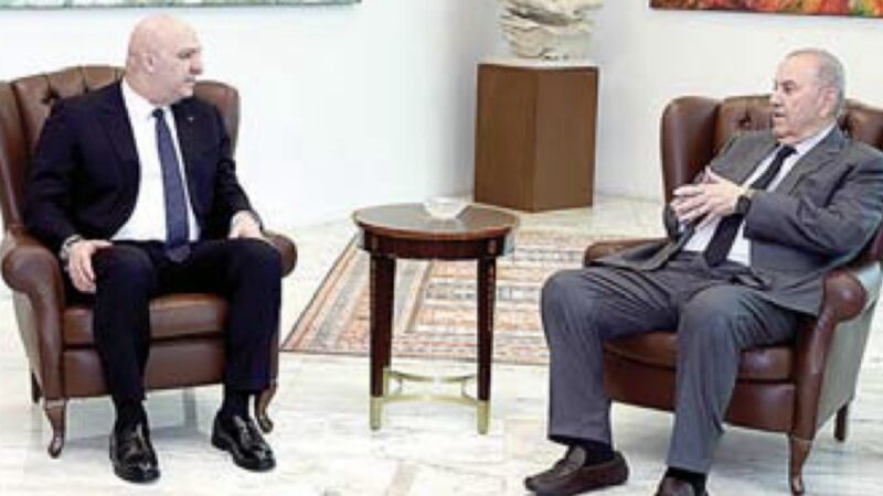 عون عرض المستجدّات مع أياد علاوي واطّلع على جهود أمن الدولة