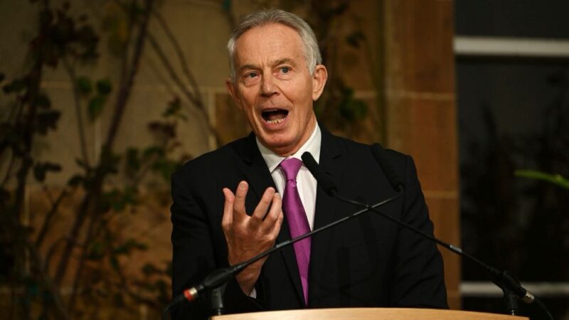 بلير: خطط “مجلس السلام”: “نزع سلاح حماس وسلطة حكم من خلال لجنة تكنوقراطية”